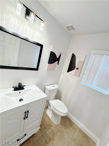 6545 Sunset Pines Street, Las Vegas, NV 89148