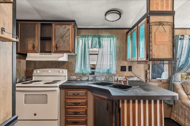 9000 US HIGHWAY 192 11, Clermont, FL 34714