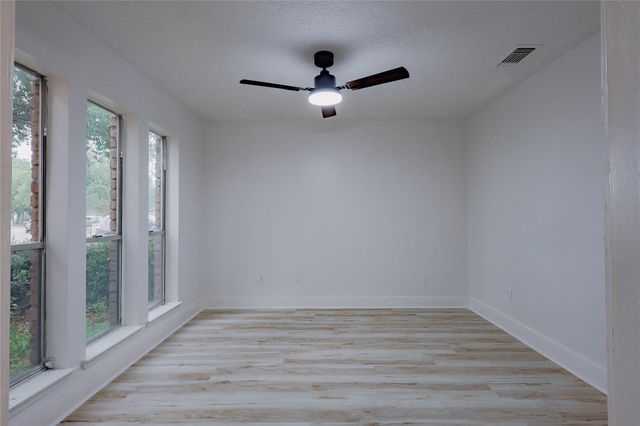 2902 Misty Park Drive, Houston, TX 77082