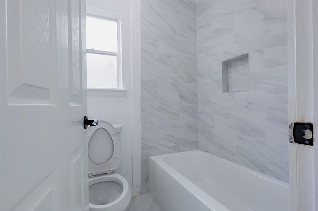 2902 Misty Park Drive, Houston, TX 77082