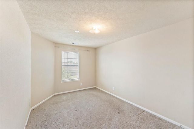 228 Shoshone Ridge Drive, La Marque, TX 77568