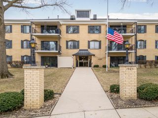 1925 Westchester Rd Apt 214, Waterloo, IA 50701