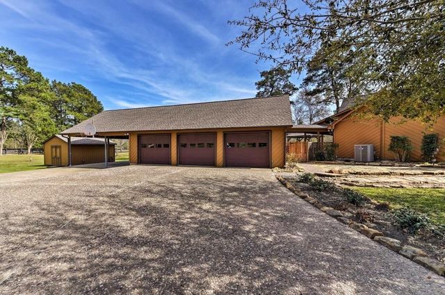 33542 Wright Road, Magnolia, TX 77355