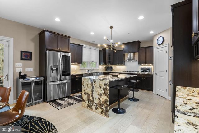 4702 EDGEFIELD RD, Bethesda, MD 20814