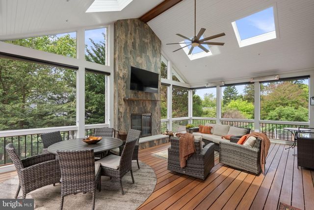 4702 EDGEFIELD RD, Bethesda, MD 20814