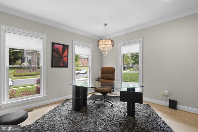 4702 EDGEFIELD RD, Bethesda, MD 20814