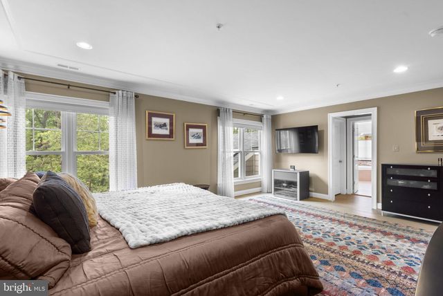 4702 EDGEFIELD RD, Bethesda, MD 20814