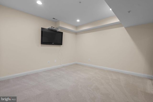 4702 EDGEFIELD RD, Bethesda, MD 20814