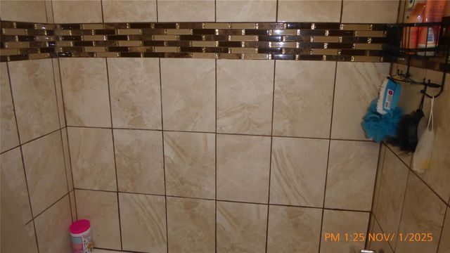 319 La Fonda, Houston, TX 77060