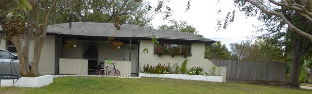 319 La Fonda, Houston, TX 77060