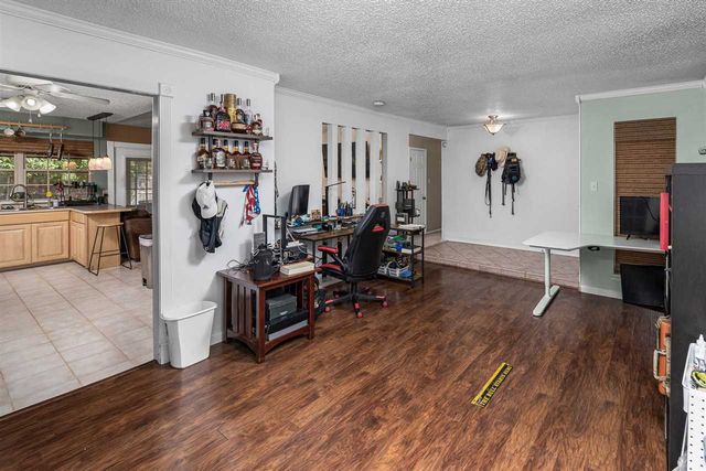 706 SW Normandy Ave, Lawton, OK 73505