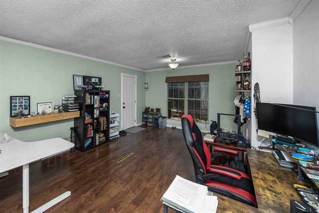 706 SW Normandy Ave, Lawton, OK 73505