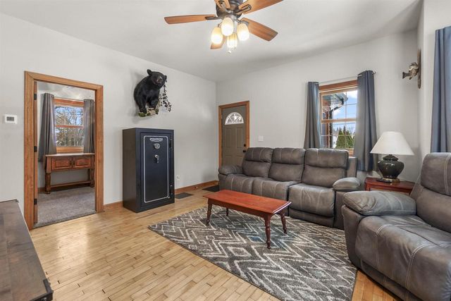 285 S SEYMOUR STREET, Fond Du Lac, WI 54935