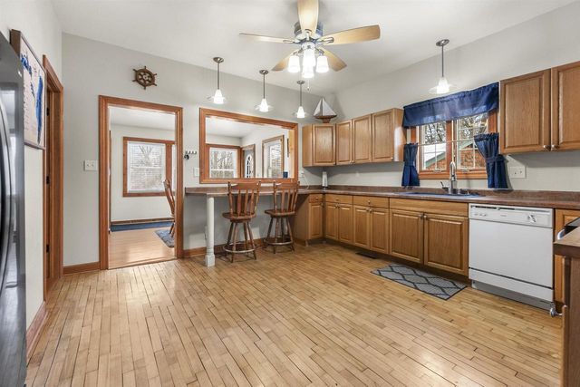 285 S SEYMOUR STREET, Fond Du Lac, WI 54935