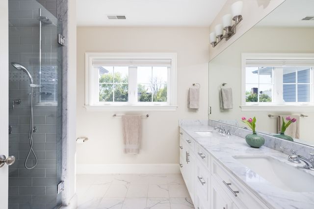 39 Charles Street A, Newton, MA 02466