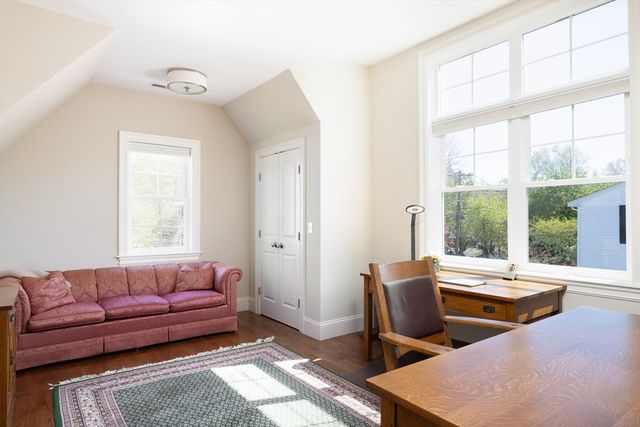 39 Charles Street A, Newton, MA 02466