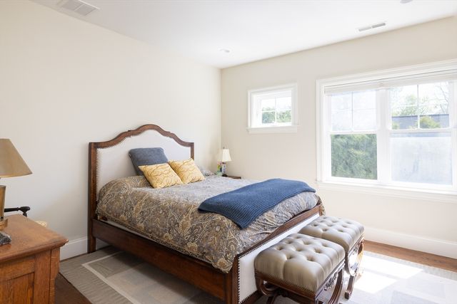 39 Charles Street A, Newton, MA 02466