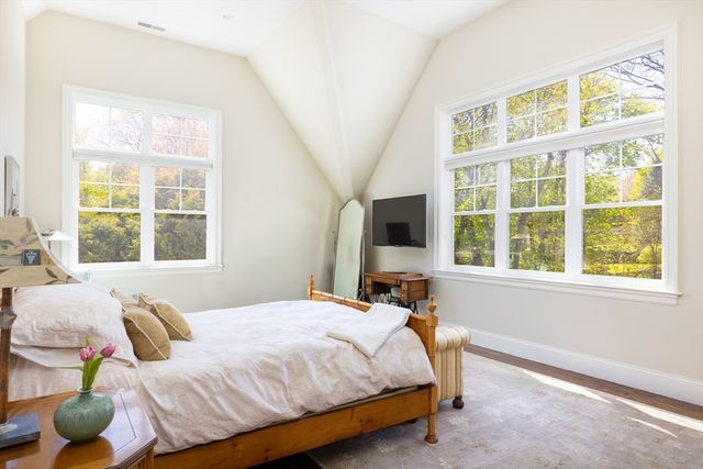 39 Charles Street A, Newton, MA 02466