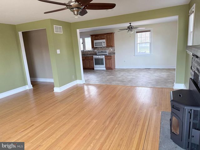 302 S VALLEY FORGE RD, Devon, PA 19333