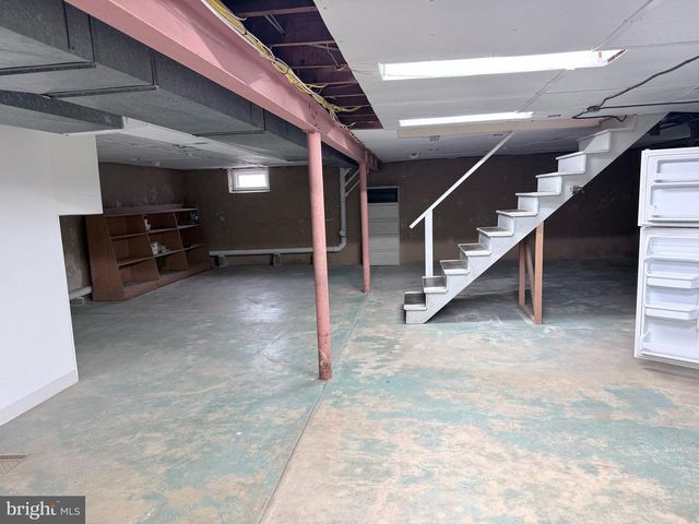 302 S VALLEY FORGE RD, Devon, PA 19333