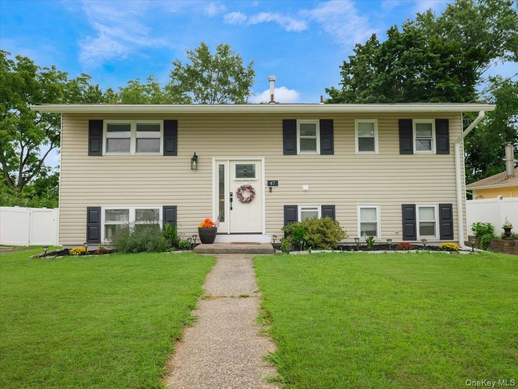 47 Chestnut Oval, Orangeburg, NY 10962 — exterior