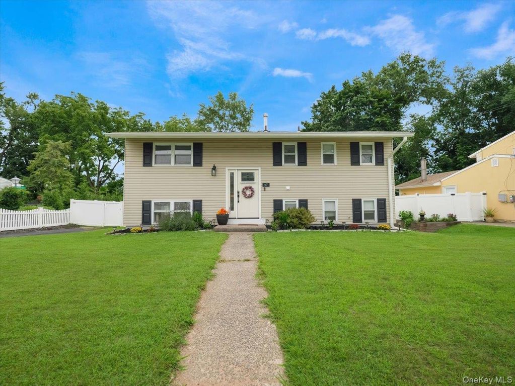 47 Chestnut Oval, Orangeburg, NY 10962 — photo 3