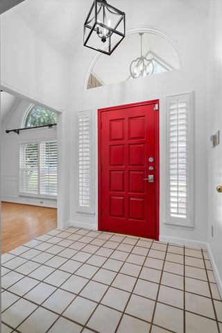 1317 Royal Palm Lane, Carrollton, TX 75007