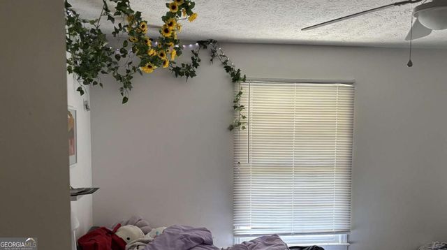 2781 brackenwood Drive, Snellville, GA 30039