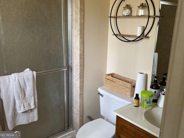 2781 brackenwood Drive, Snellville, GA 30039