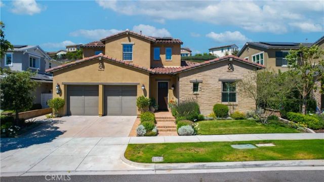 20 Entonar Road, Rancho Mission Viejo, CA 92694