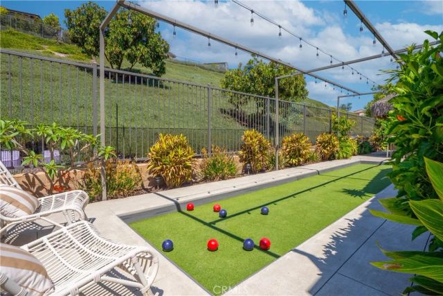 20 Entonar Road, Rancho Mission Viejo, CA 92694