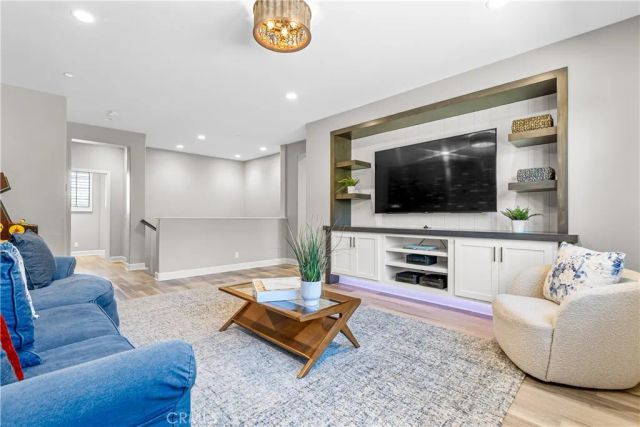 20 Entonar Road, Rancho Mission Viejo, CA 92694