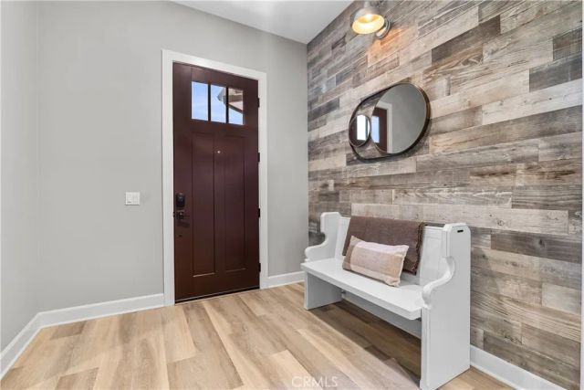 20 Entonar Road, Rancho Mission Viejo, CA 92694