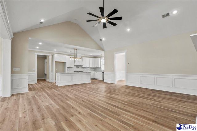 2151 Bonnie Dr., Florence, SC 29501