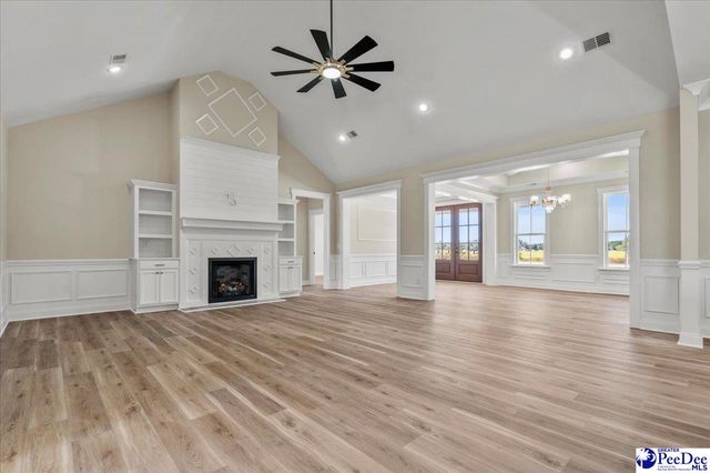 2151 Bonnie Dr., Florence, SC 29501