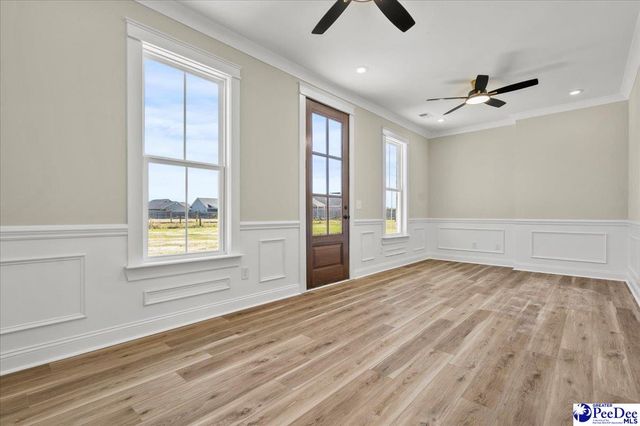 2151 Bonnie Dr., Florence, SC 29501