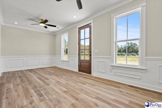 2151 Bonnie Dr., Florence, SC 29501