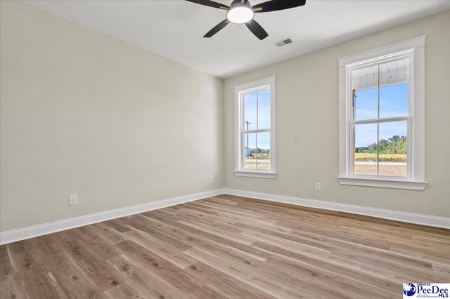 2151 Bonnie Dr., Florence, SC 29501