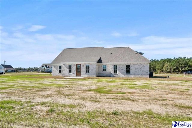 2151 Bonnie Dr., Florence, SC 29501