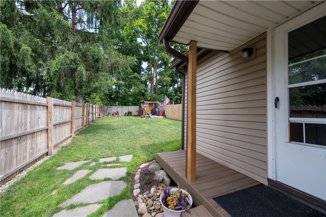 520 Jackson Street, Rochester, PA 15074