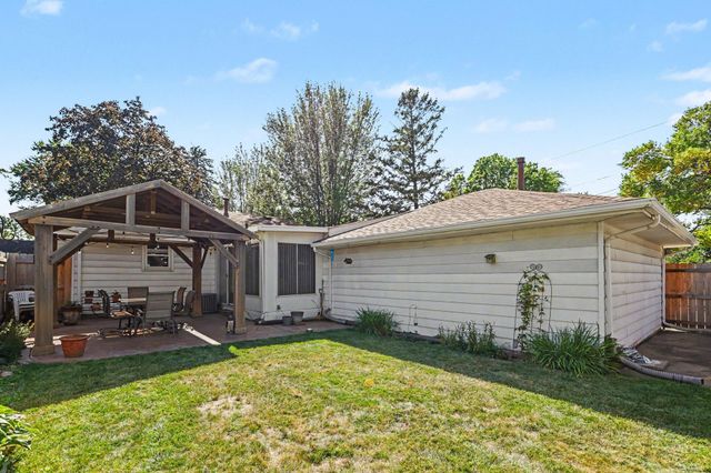 1601 39th Avenue NE, Columbia Heights, MN 55421