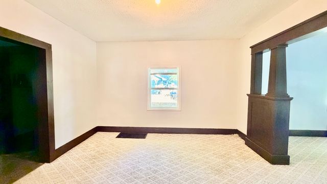617 E 4th Street, Centralia, IL 62801