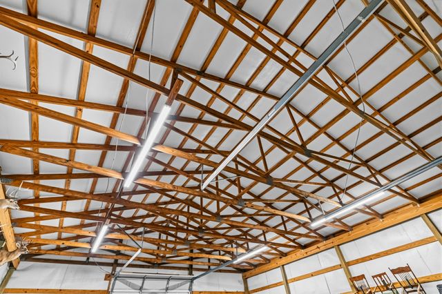 1302 Coosie Branch Rd, Cornersville, TN 37047