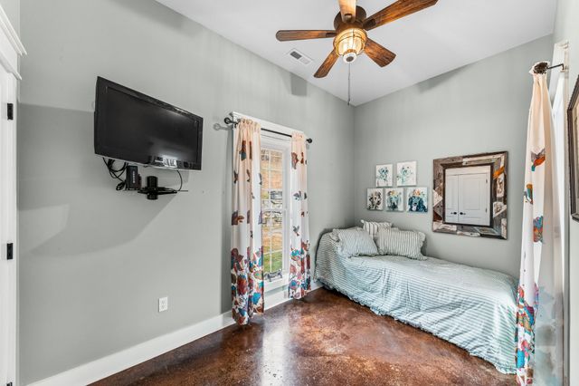 1302 Coosie Branch Rd, Cornersville, TN 37047