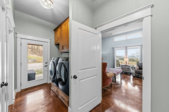 1302 Coosie Branch Rd, Cornersville, TN 37047