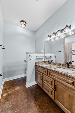 1302 Coosie Branch Rd, Cornersville, TN 37047