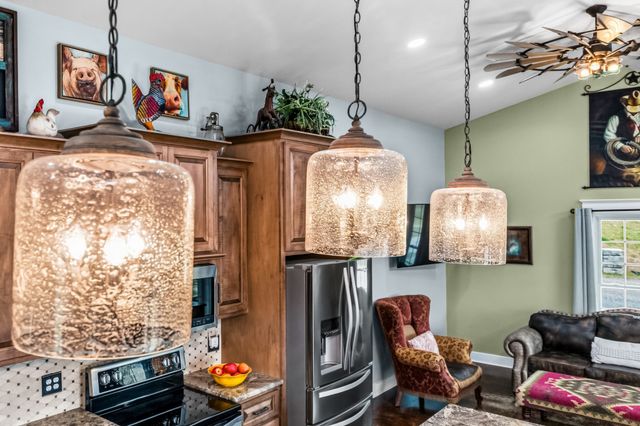 1302 Coosie Branch Rd, Cornersville, TN 37047