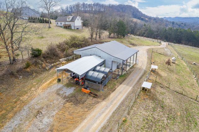 1302 Coosie Branch Rd, Cornersville, TN 37047