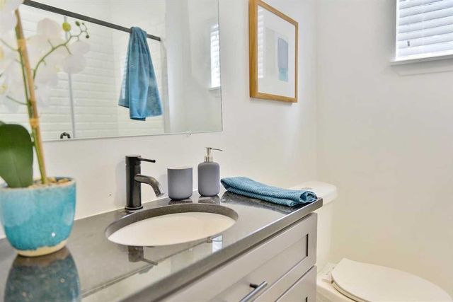 219 Marshall Street 204, Houston, TX 77006