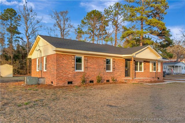341 Bollinger Avenue, Lumberton, NC 28360